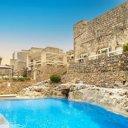 بيت للعطل Villeleynah